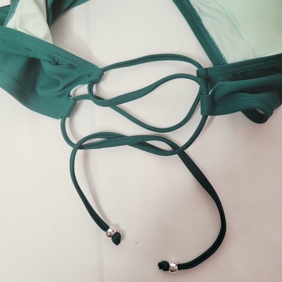 NWT Cupshe 2pc Bikini Swimsuit Green + White Palm Sz Medium - Picture 6 of 12